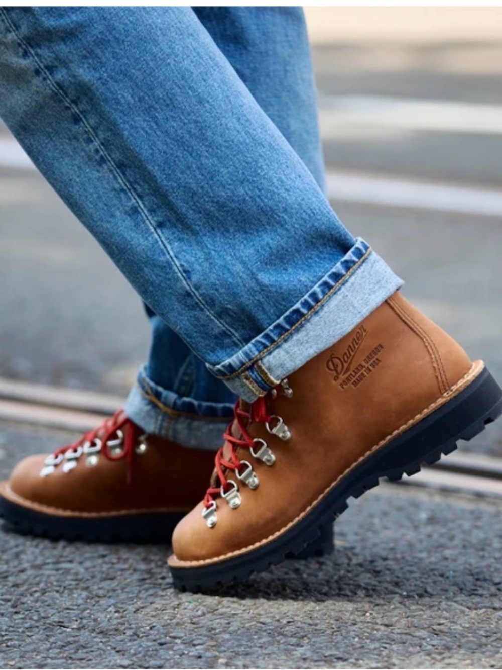 Danner mountain light cascade